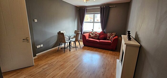 2 Bedroom Flat To Rent In Aaron Hill Road, London, E6