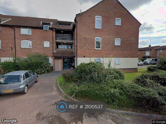 2 Bedroom Flat To Rent In Roundwood Road, Ipswich, IP4