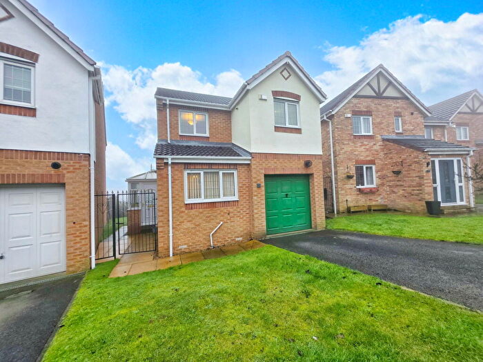 3 Bedroom Detached House For Sale In Woodhouse Road, Hoyland, Barnsley, S74