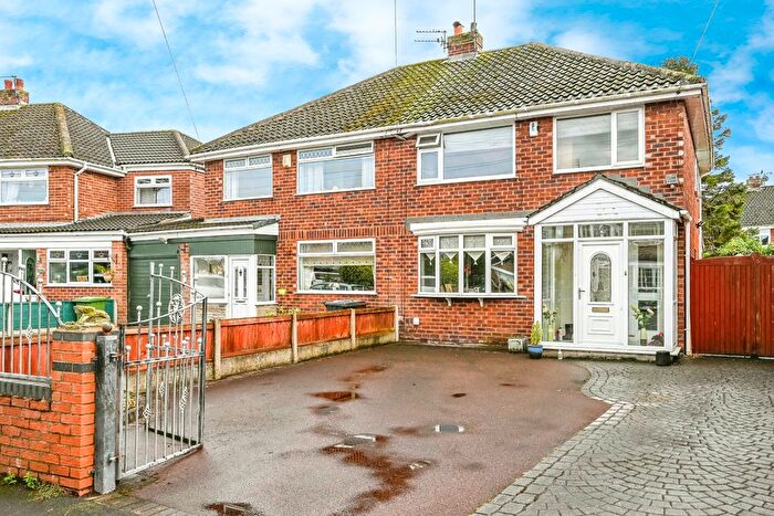 3 Bedroom Semi Detached House For Sale In Windermere Drive, Maghull, Liverpool, Merseyside, L31