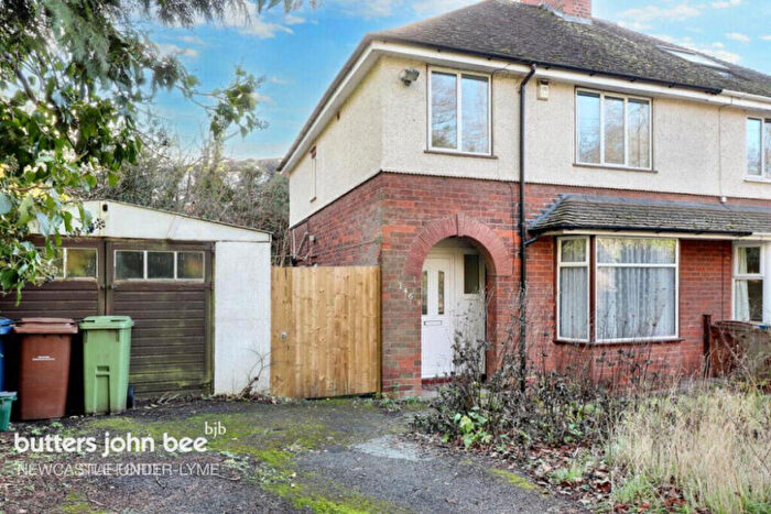 3 Bedroom Semi Detached House To Rent In Weston Road, Stafford, ST16