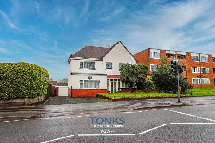 4 Bedroom Detached House For Sale In Hagley Road West, Halesowen, B62