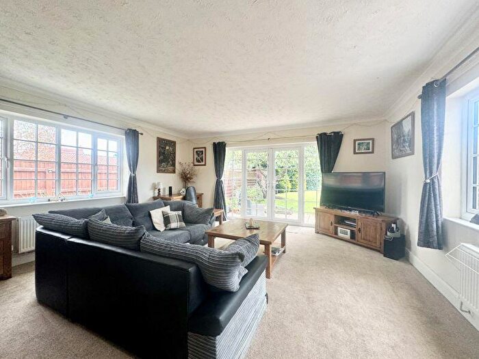5 Bedroom Detached House For Sale In Mill House, Main Road, Grainthorpe, LN11