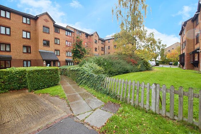 1 Bedroom Flat For Sale In Pempath Place, Wembley, HA9