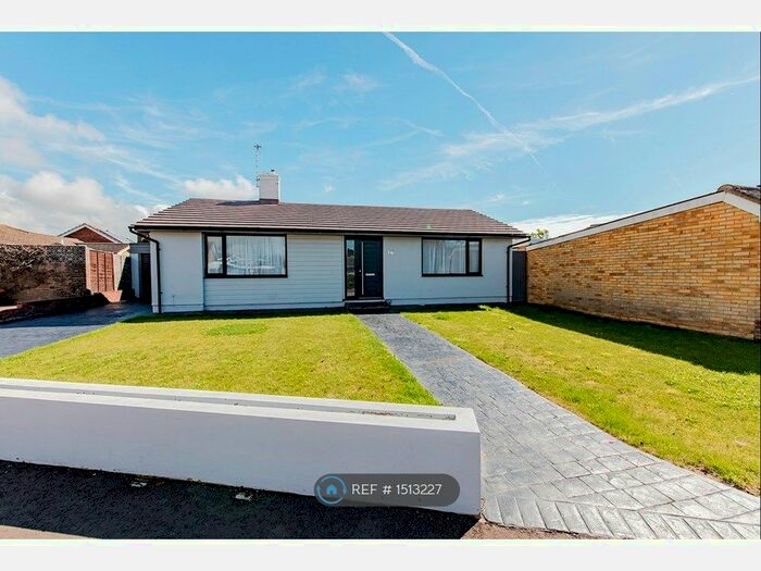 2 Bedroom Bungalow To Rent In Twyford Road, Worthing, BN13