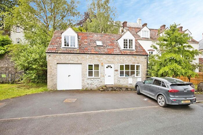 2 Bedroom Detached House For Sale In Garston Street, Shepton Mallet, BA4