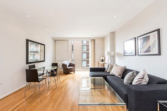 1 Bedroom Property To Rent In Cubitt House, Grosvenor Waterside, SW1W