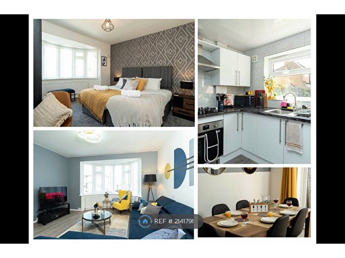 3 Bedroom Semi-Detached House To Rent In Hanbury Road Short Term Rental, Leicester, LE5