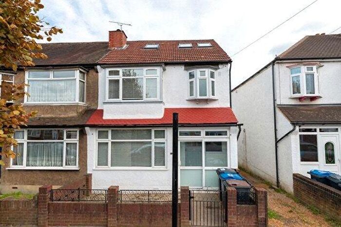 1 Bedroom Property To Rent In Davidson Road, Croydon, CR0