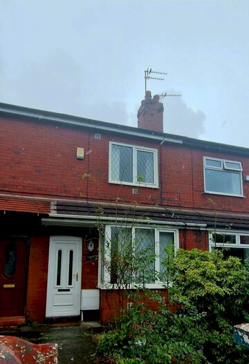 2 Bedroom House To Rent In Middleton Road, Chadderton, OL9