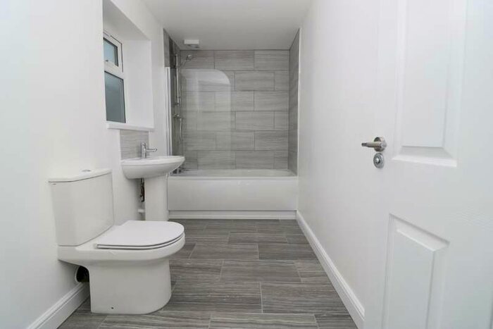 1 Bedroom Property To Rent In Sutcliffe Avenue Grimsby, DN33