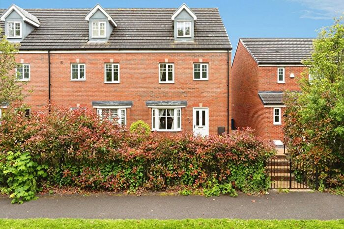 4 Bedroom Mews For Sale In Farrell Street, Warrington, Cheshire, WA1