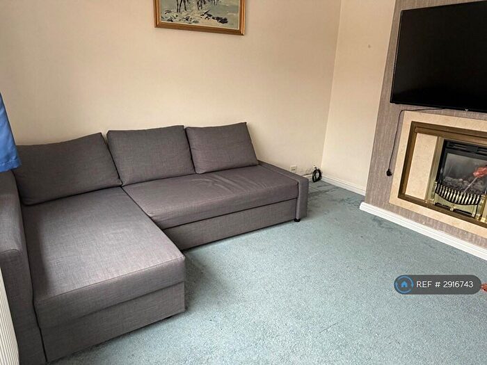 3 Bedroom Terraced House To Rent In Thurlwood Avenue, Manchester, M20