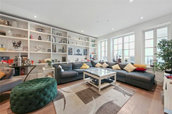 3 Bedroom Terraced House To Rent In Broadley Street, Marylebone, NW8