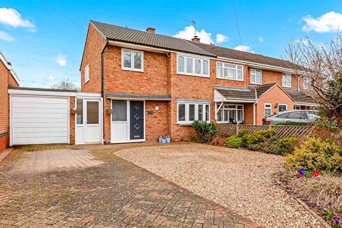 3 Bedroom Semi Detached House For Sale In Gwendoline Drive, Countesthorpe, LE8