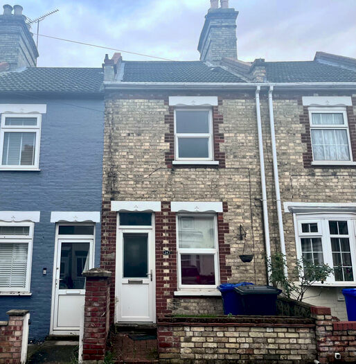 2 Bedroom Terraced House To Rent In Field Terrace Road, Newmarket, CB8