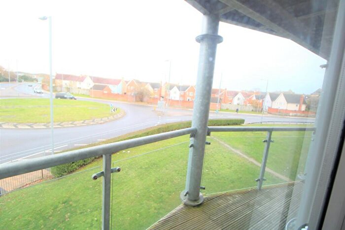 1 Bedroom Flat To Rent In St James Place, De Grey Road, CO4