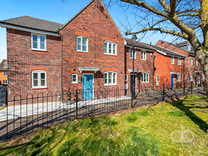 5 Bedroom End Of Terrace House For Sale In Wingfield Drive, Orsett, RM16