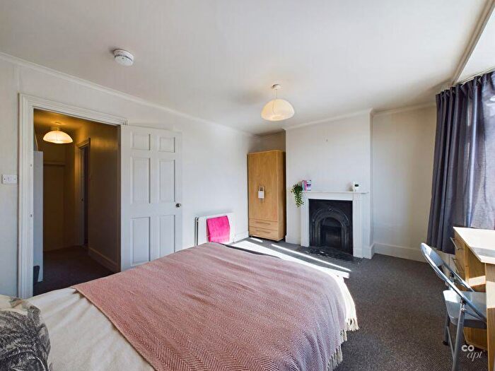 6 Bedroom Terraced House To Rent In Islingword Road, Brighton, BN2