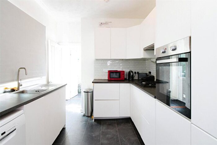 3 Bedroom Terraced House To Rent In Reginald Road, Southsea, Hampshire, PO4