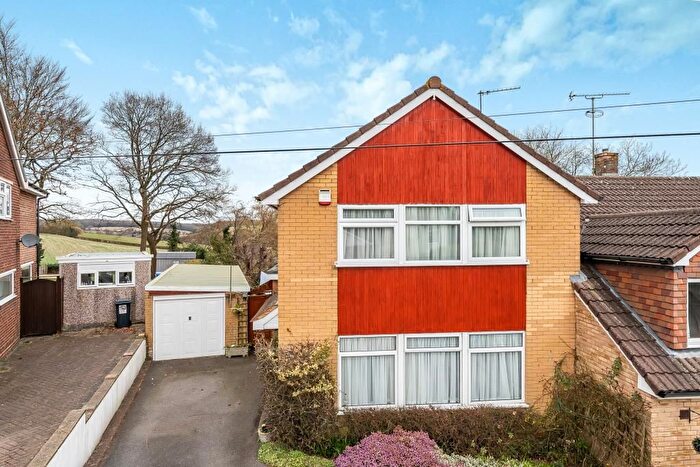 3 Bedroom Semi-Detached House For Sale In Chesham, Buckingahamshire, HP5