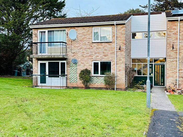 1 Bedroom Flat To Rent In Trull Road, Taunton, TA1