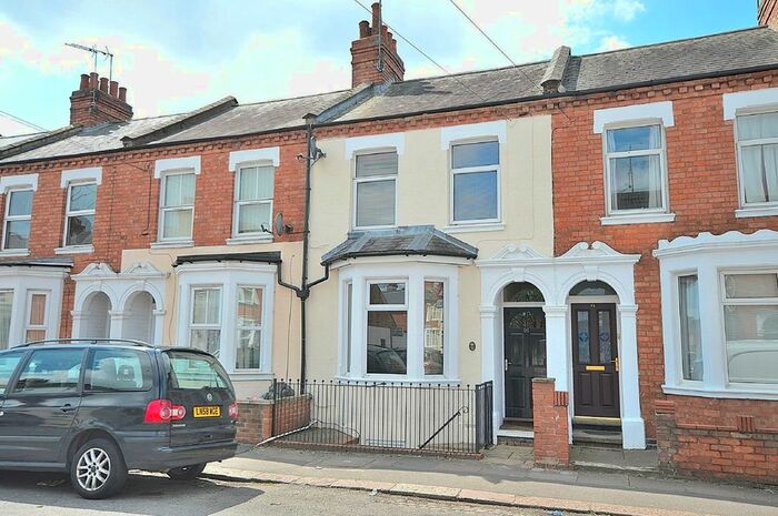 4 Bedroom Terraced House To Rent In Lutterworth Road, Northampton, NN1