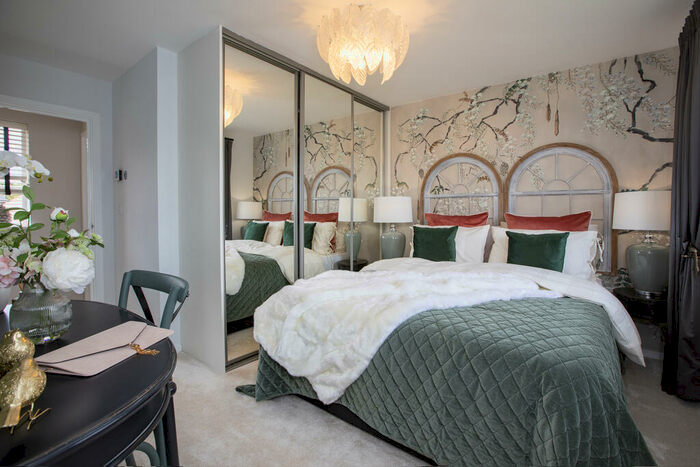 4 Bedroom Detached House For Sale In Walton Road, Drakelow, DE15