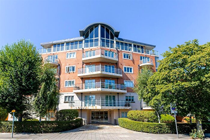 2 Bedroom Property For Sale In Ickenham Road, Ruislip, HA4