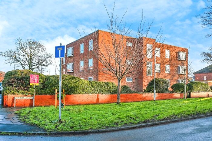 2 Bedroom Flat For Sale In Nazeby Avenue, Crosby, Merseyside, L23