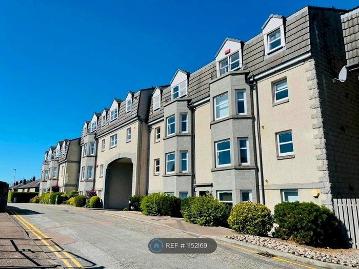 2 Bedroom Flat To Rent In Margaret Place, Aberdeen, AB10