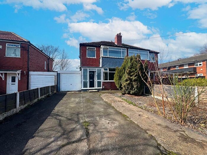 3 Bedroom Semi Detached House For Sale In Sharp Street, Worsley, M28