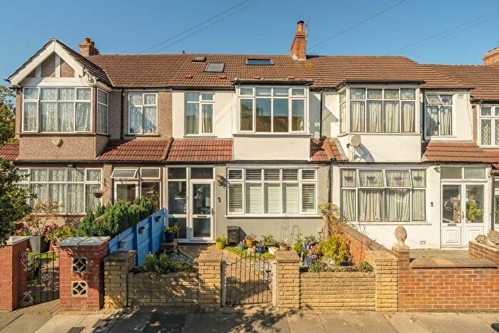 4 Bedroom Terraced House For Sale In Beckway Road, London, SW16