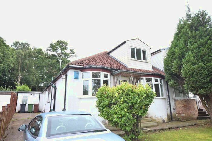 3 Bedroom Bungalow To Rent In Tinshill Road, Leeds, West Yorkshire LS16