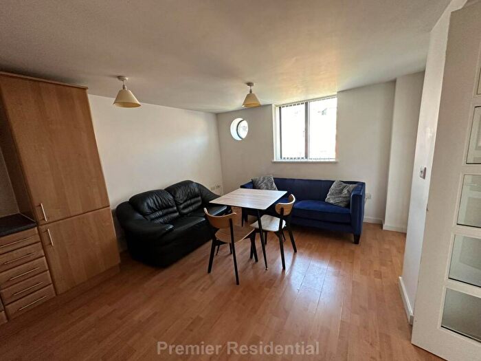 2 Bedroom Apartment To Rent In Argyle Street, Liverpool, L1