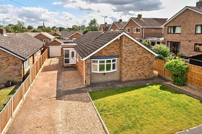 2 Bedroom Detached Bungalow For Sale In Juniper Close, Branston, LN4