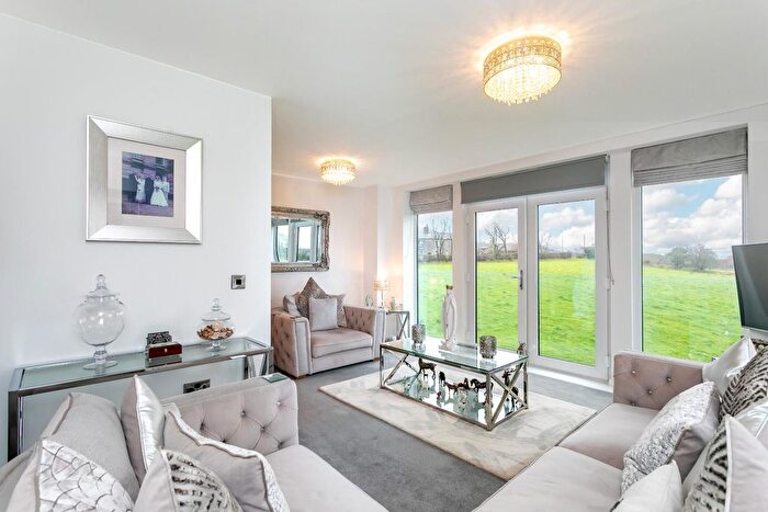 3 Bedroom Detached House For Sale In Bleaklow Court, Hawkshaw, Bury, BL8