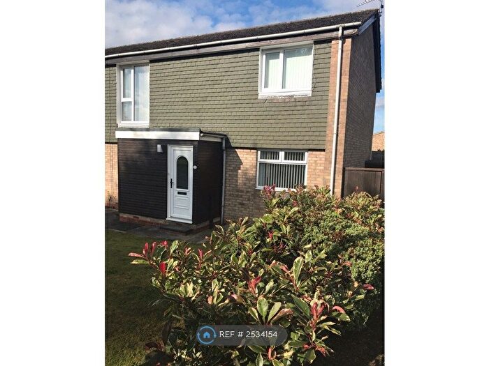 2 Bedroom Flat To Rent In Ashkirk Way, Whitley Bay, NE25