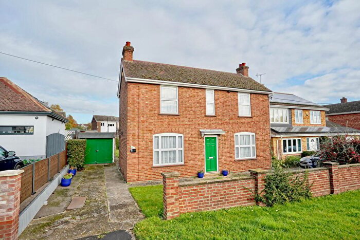 2 Bedroom Detached House For Sale In Mill Hill Road, Eaton Ford, St Neots, PE19