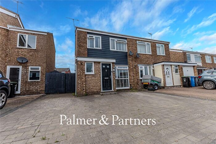 3 Bedroom Semi-Detached House For Sale In Maycroft Close, Ipswich, Suffolk, IP1