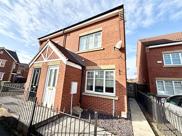 3 Bedroom Semi Detached House To Rent In Burghley Drive, Ingleby Barwick, TS17