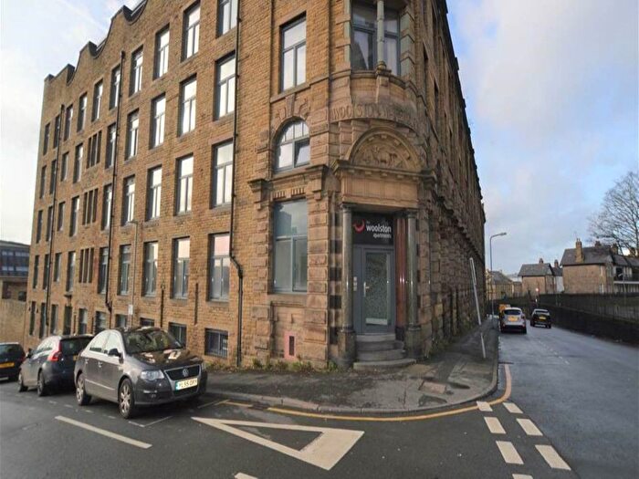 1 Bedroom Flat To Rent In Woolston Warehouse, Grattan Road, Bradford, BD1