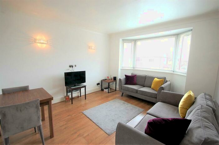 2 Bedroom Maisonette To Rent In Berkeley Close, Ruislip, Middlesex, HA4
