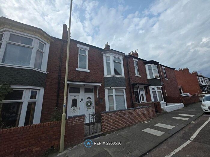 2 Bedroom Flat To Rent In Birchington Avenue, South Shields, NE33