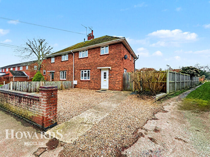 3 Bedroom Semi-Detached House For Sale In Common Lane, Beccles, NR34