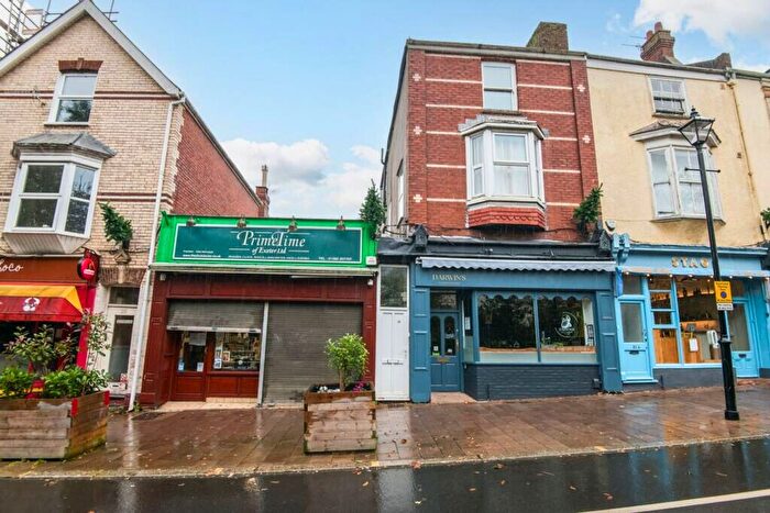 3 Bedroom Property For Sale In Magdalen Road, Exeter, EX2