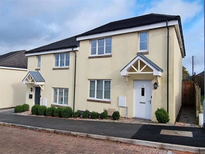 3 Bedroom Semi-Detached House For Sale In Treffry Grove, East Taphouse., PL14