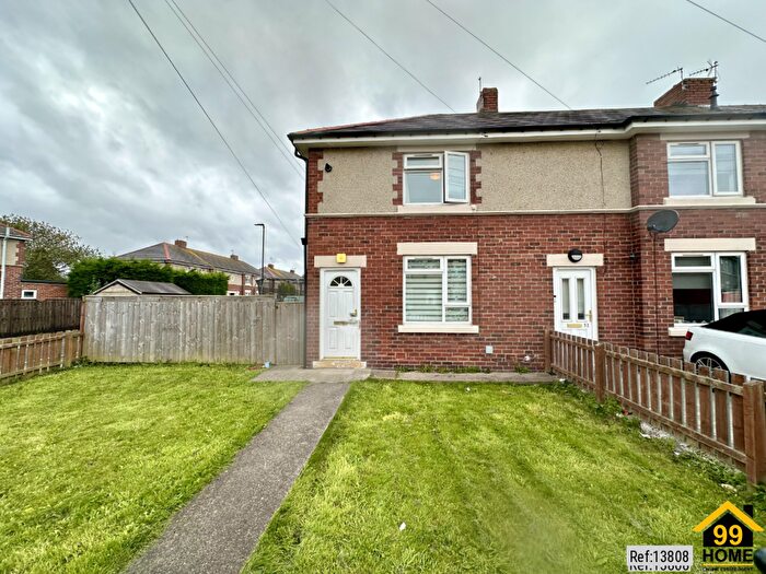2 Bedroom End Of Terrace House To Rent In Reed Avenue, Newcastle Upon Tyne, And Wear, NE12