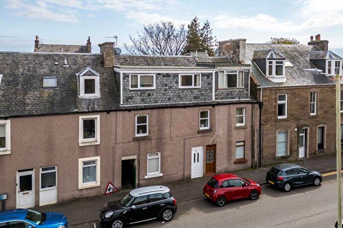 2 Bedroom Maisonette For Sale In B Church Street, Broughty Ferry, DD5