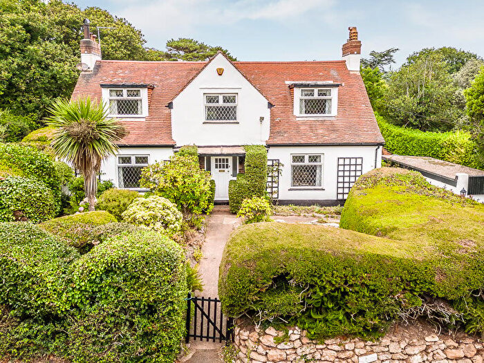3 Bedroom Detached House For Sale In Northview Road, Budleigh Salterton, EX9